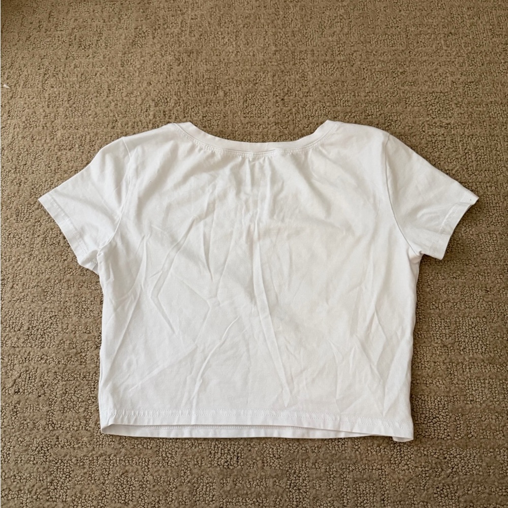 White tee - Picture 2 of 2